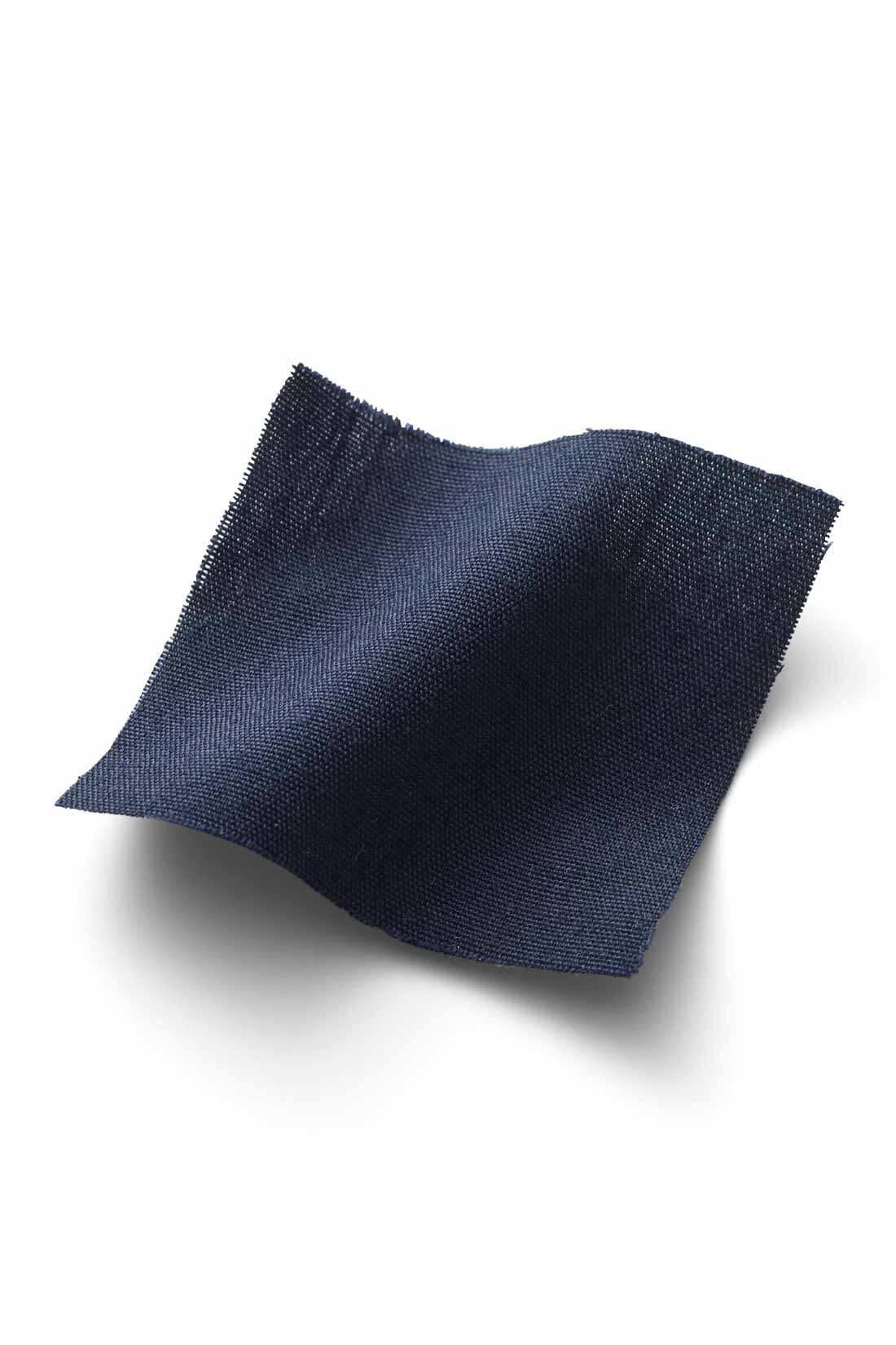 Real Stock|IEDIT[イディット]　すそのシルエットをアレンジできる　ボリュームスリーブシャツブルゾン〈ネイビー〉|シャツ感覚で軽やかにはおれる、薄手の綿混素材。