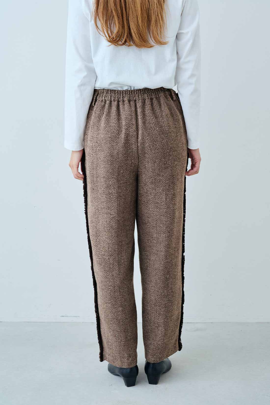 Real Stock|IEDIT[イディット]　サイドフリンジで華やぐ ピンタックヘリンボーン素材パンツ〈ブライトブラウン〉