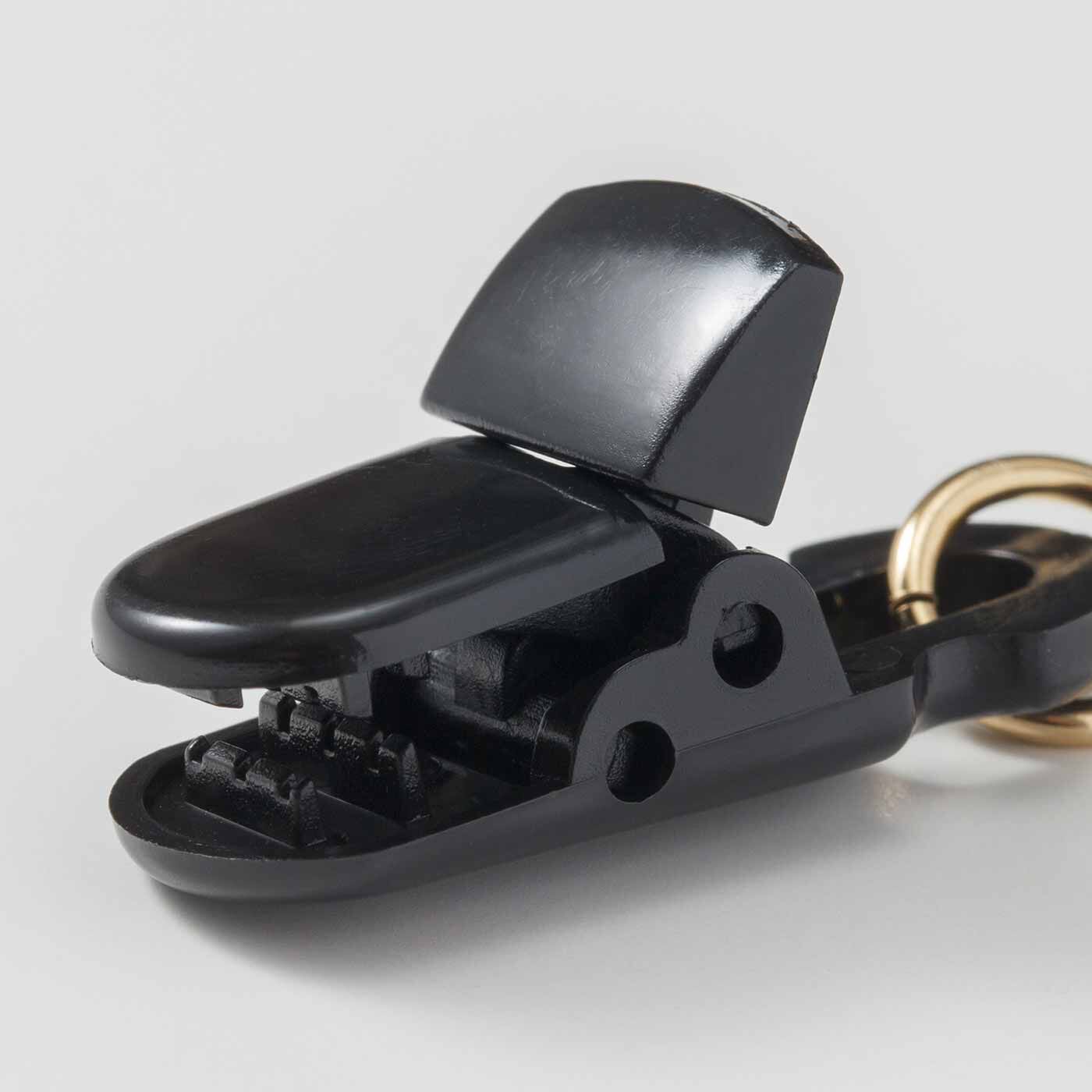 Real Stock|ラミプリュス 華やぎカラーの三つ編み 帽子のあごひもストラップにもなるグラスコード|クリップはカニカンで付け外しできます。