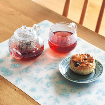 Real Stock | キズ汚れ防止　調理台守るシリコーンマットハーブ柄