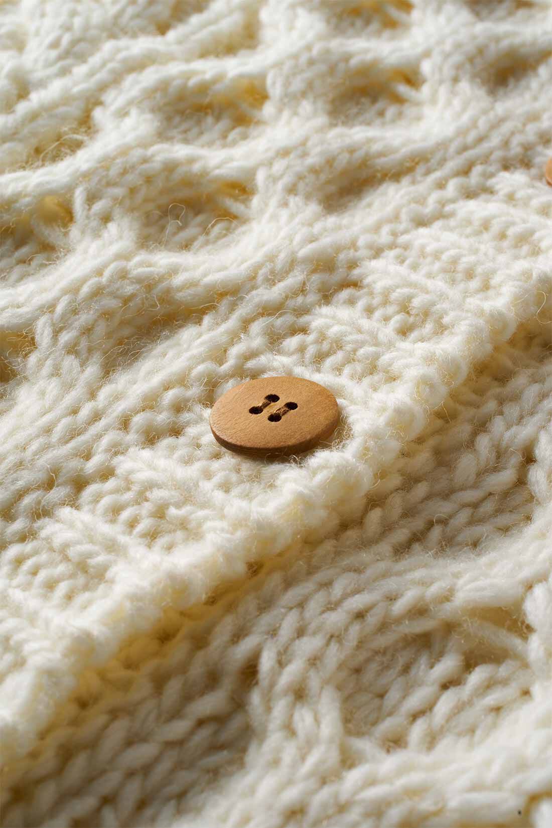 Real Stock|THREE FIFTY STANDARD　ケーブルニットカーディガン〈アイボリー〉