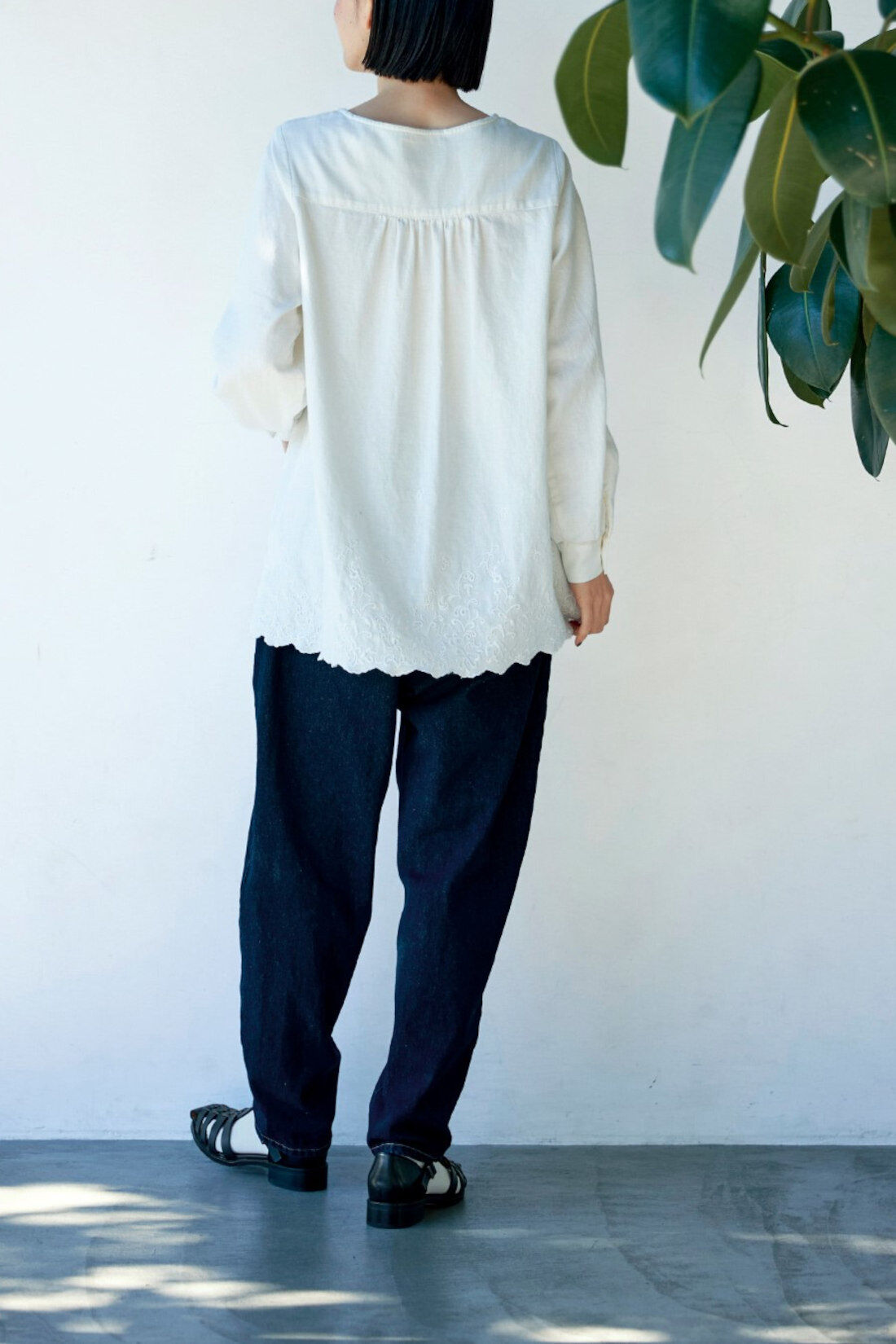 Sunny clouds so-co|サニークラウズ　白魔女のブラウス〈レディース〉