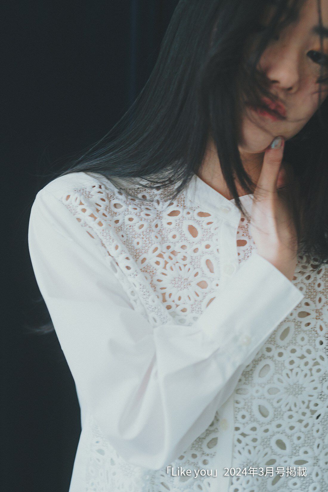 Live in  comfort|バンドカラーレースコンビシャツ〈ホワイト〉のコーディネート