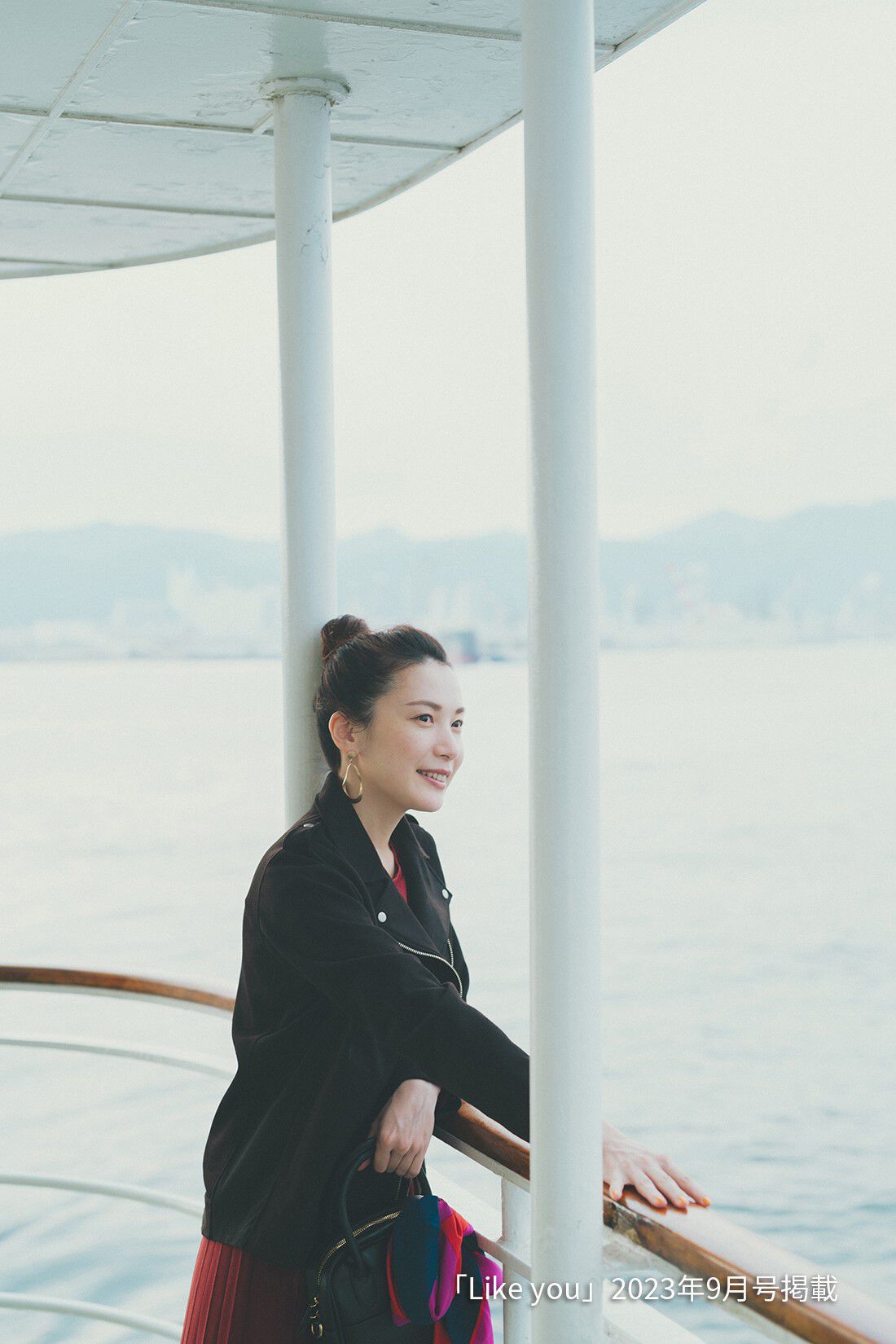 MEDE19F|カットソージョーゼット プリーツ切り替え ワンピース〈赤〉のコーディネート