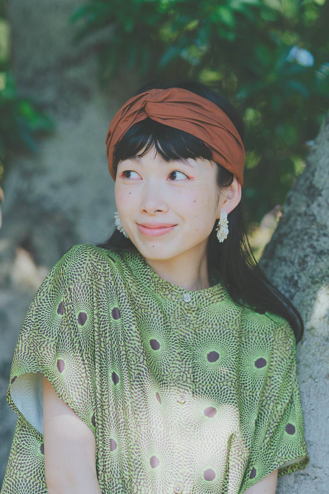 MEDE19F|アフリカンプリントワンピース〈ＧＲ〉ＭＤ１９とアフリカンプリントバッグＭＤ１９のコーディネート