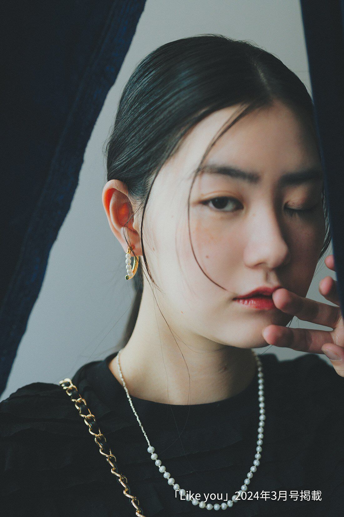 IEDIT|シープスキン遣い キルティング チェーン バッグ〈黒〉のコーディネート