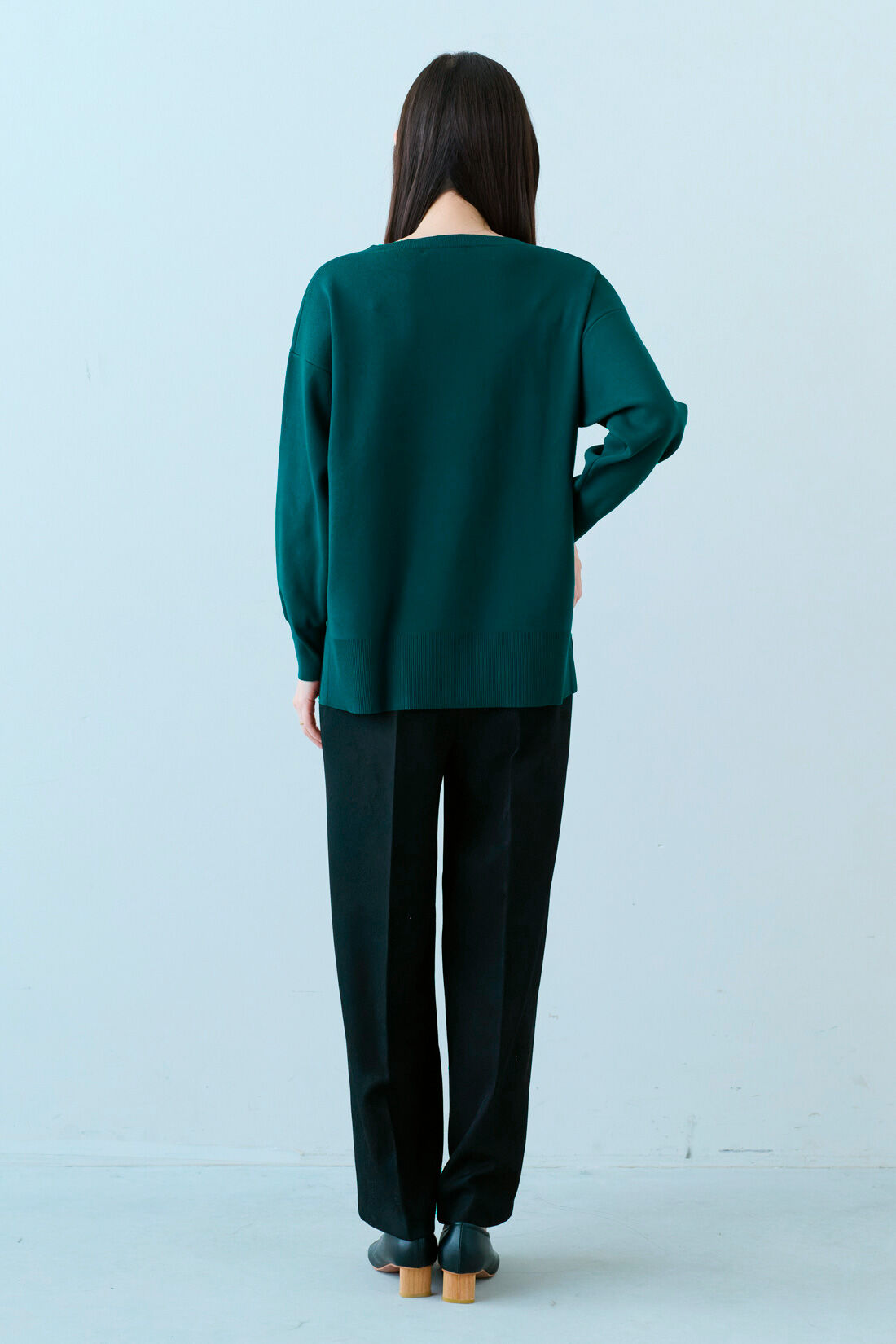 IEDIT|花粉リリース UV 上品 シンプル ニット 〈グリーン〉のコーディネート