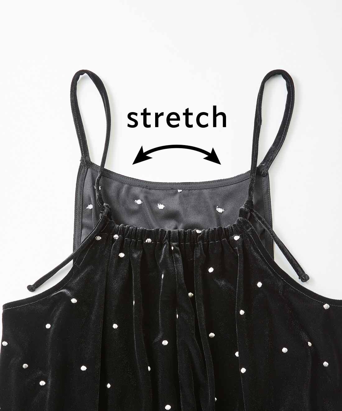 IEDIT［イディット］|IEDIT[イディット]　ランダムドット刺しゅうが華やかな カットソーベロアキャミワンピース〈ブラック〉|〈BACK〉背中部分はゴム入りで着脱もらくちん。肩ひもの結び位置で長さ調節も可能。