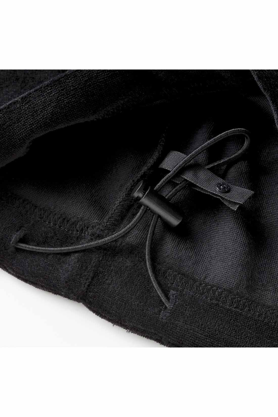 IEDIT|IEDIT[イディット]　きくちあつこさんコラボ ベロアロンパースセット〈ブラック〉|すそのギュッとしぼれるドロストは内側で留められる仕様。