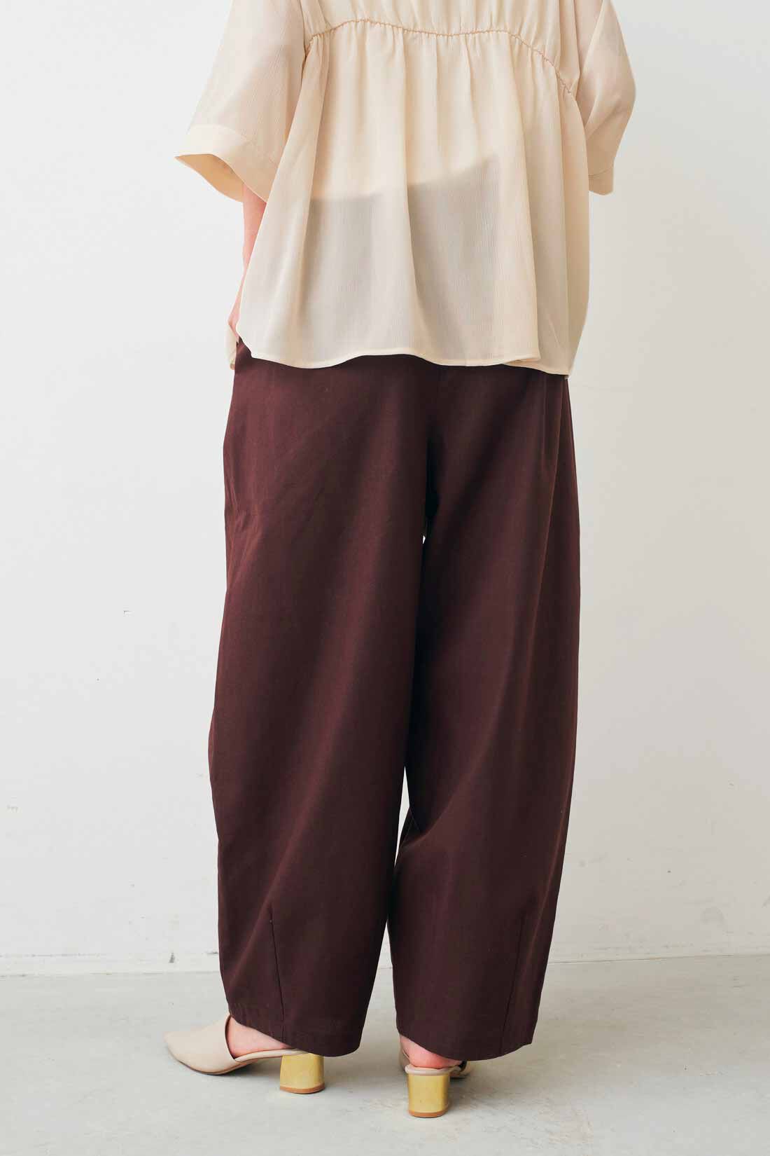 IEDIT|接触冷感 ギャザー ハーフスリーブ シャツ 〈アイボリー〉のコーディネート