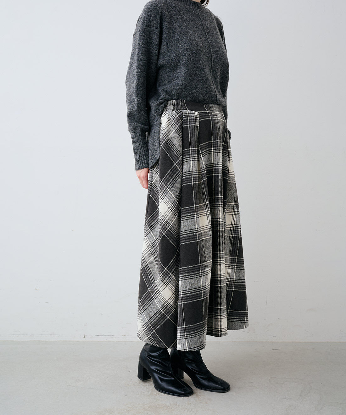 IEDIT［イディット］|IEDIT[イディット]　大胆チェック柄が大人なフレアースカート〈チャコールブラック〉