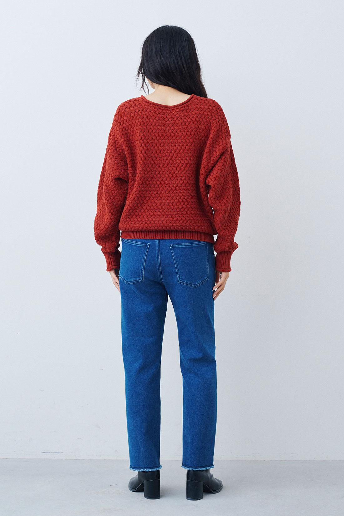 IEDIT|IEDIT[イディット]　コットン100％素材がうれしい　バスケット編みニット〈レッド〉|モデル身長：163cm　着用サイズ：M