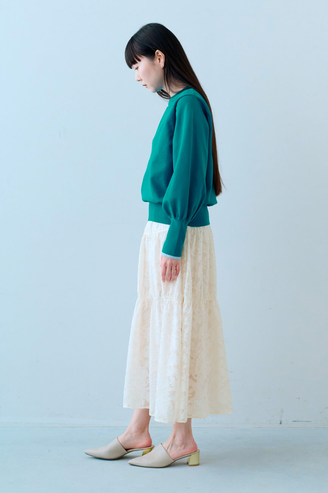 IEDIT|Aライン 上品 カットジャカード スカート 〈フェザーホワイト〉のコーディネート