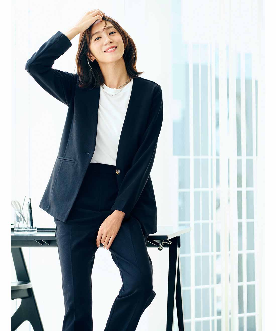 IEDIT|IEDIT[イディット]　帯電防止加工がうれしい いつもキレイな黒が続く純黒素材の 裏微起毛バレエフィット（R）ジャケット〈ブラック〉