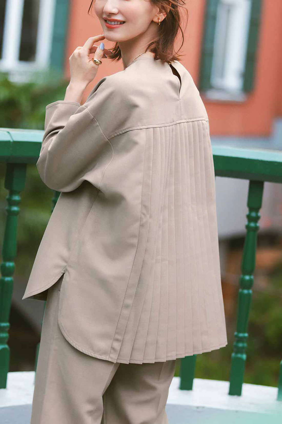 IEDIT|IEDIT[イディット]　バックプリーツが着映えする リネンライク素材セットアップ