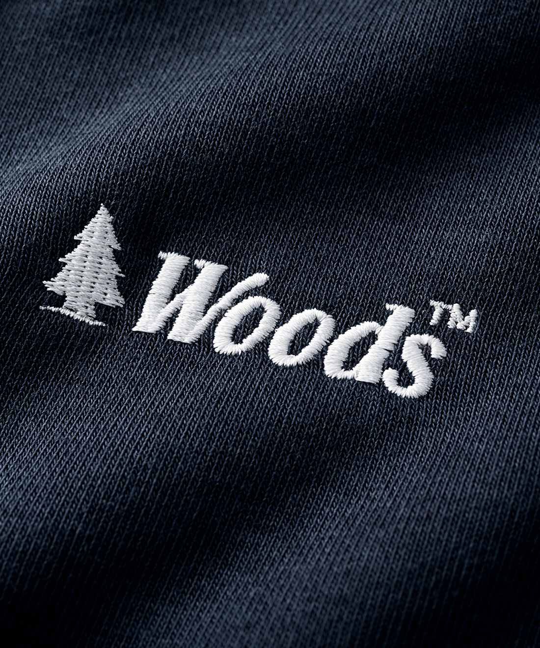 IEDIT|IEDIT[イディット]　WOODSコラボ ハーフジップ ラグランプルオーバー|シックな配色＆小さめのWOODSのロゴ刺しゅうもこなれ見えするポイント。