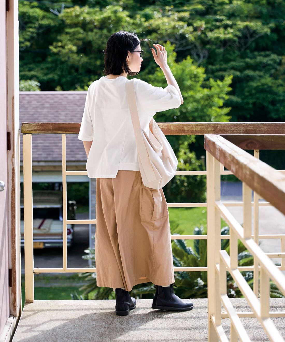 Sunny clouds|サニークラウズズレてるＴトップス〈レディース〉とサニークラウズアウトドアキュロ〈レディース〉ベーのコーディネート