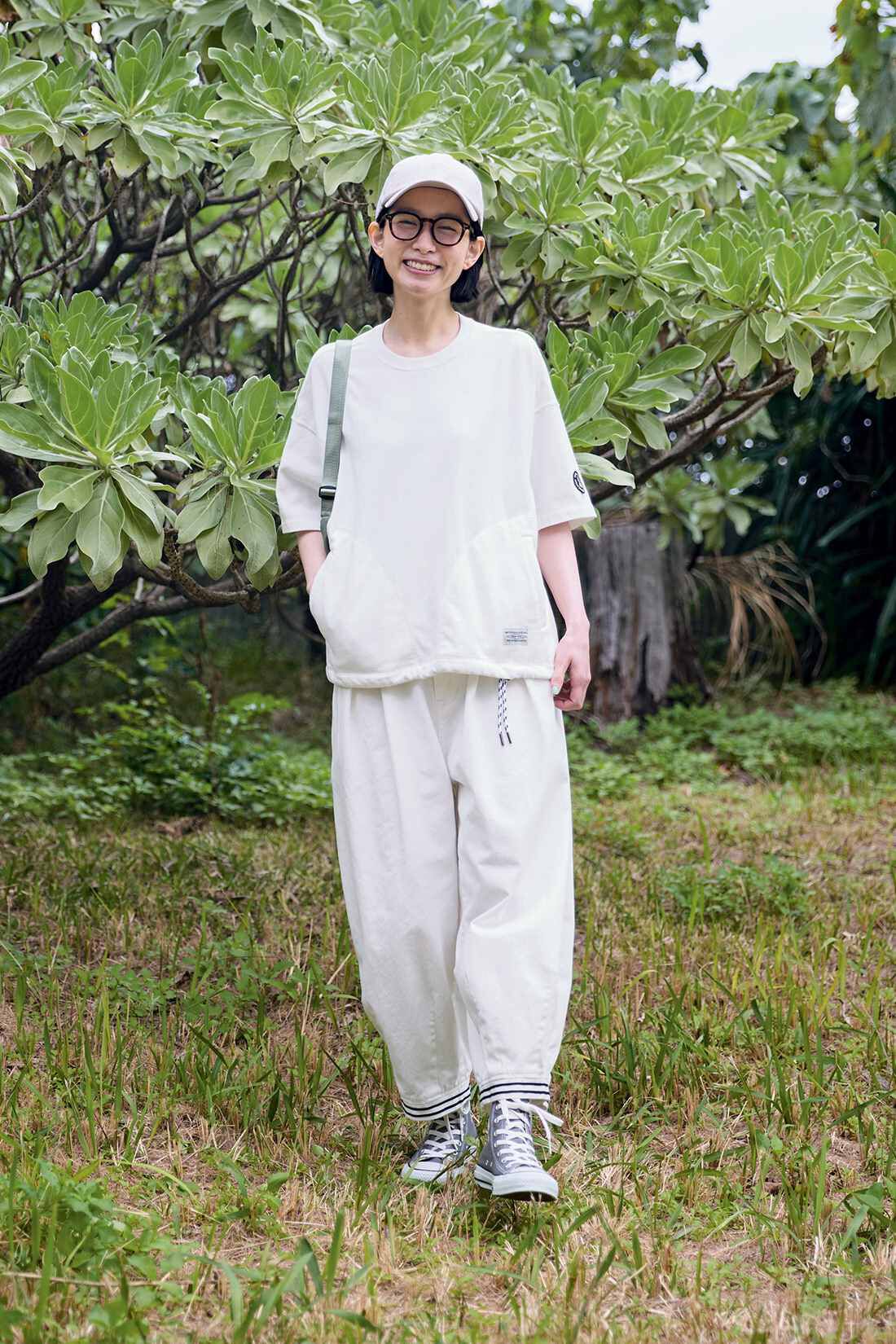 Sunny clouds［サニークラウズ］|サニークラウズ　しっかりワッペンTシャツ〈レディース〉白|身長162cm/トップスMサイズ/ボトムスMサイズ