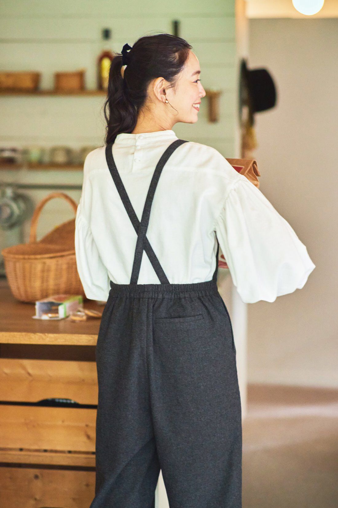 and myera|and myera ボリュームスリーブトップス〈白〉