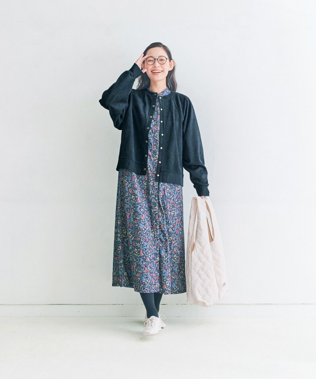 and myera［アンドマイラ］|カットソー スナップボタン カーディガン ブラックのコーディネート