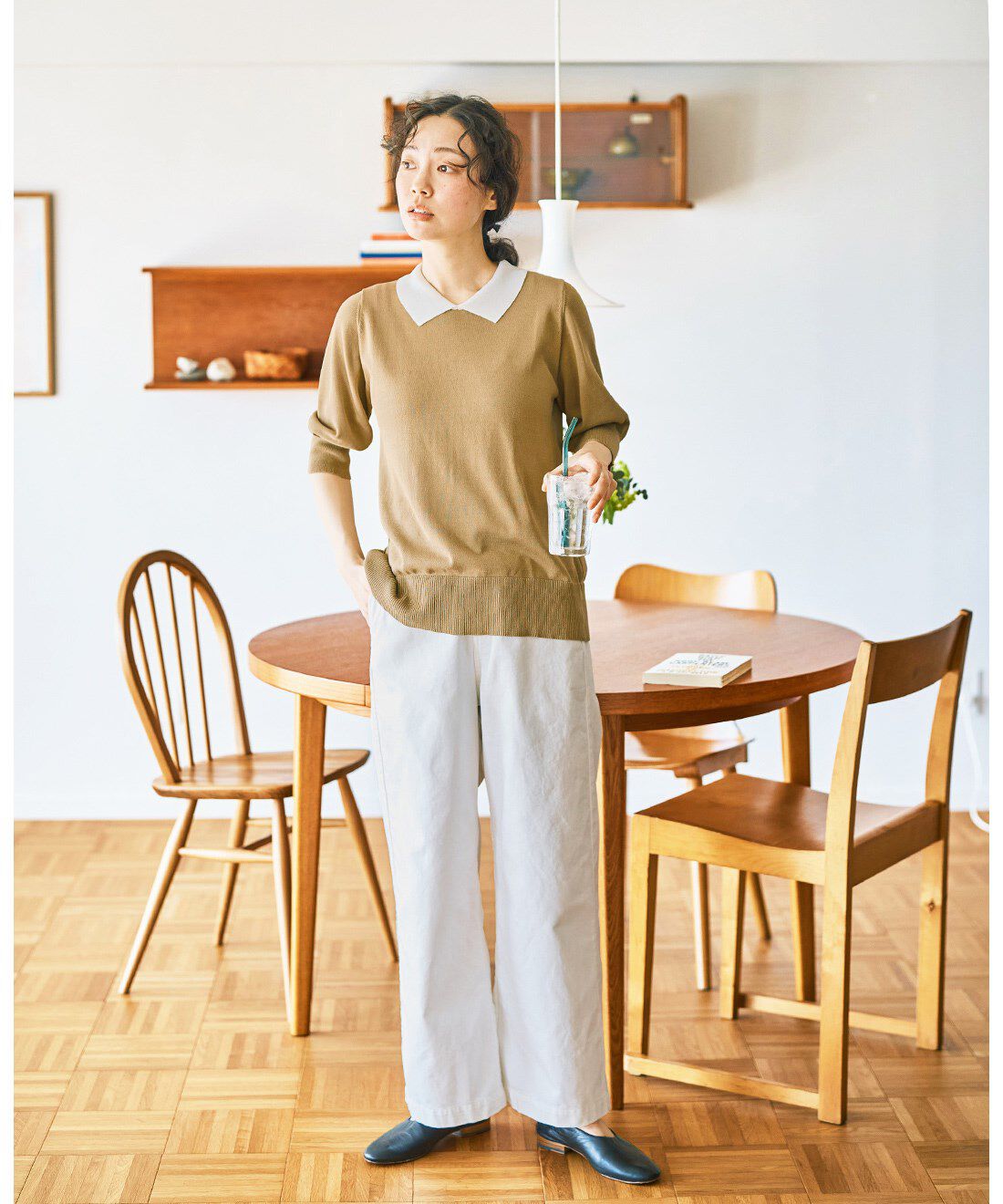 and myera［アンドマイラ］|クレリックニットポロシャツの会のコーディネート