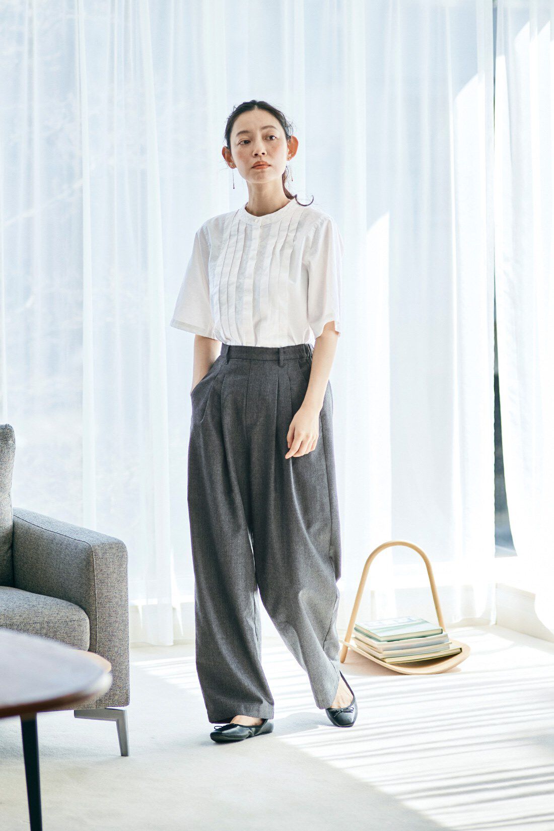 and myera［アンドマイラ］|ａｎｄ　ｍｙｅｒａ霜降りスラックスのコーディネート