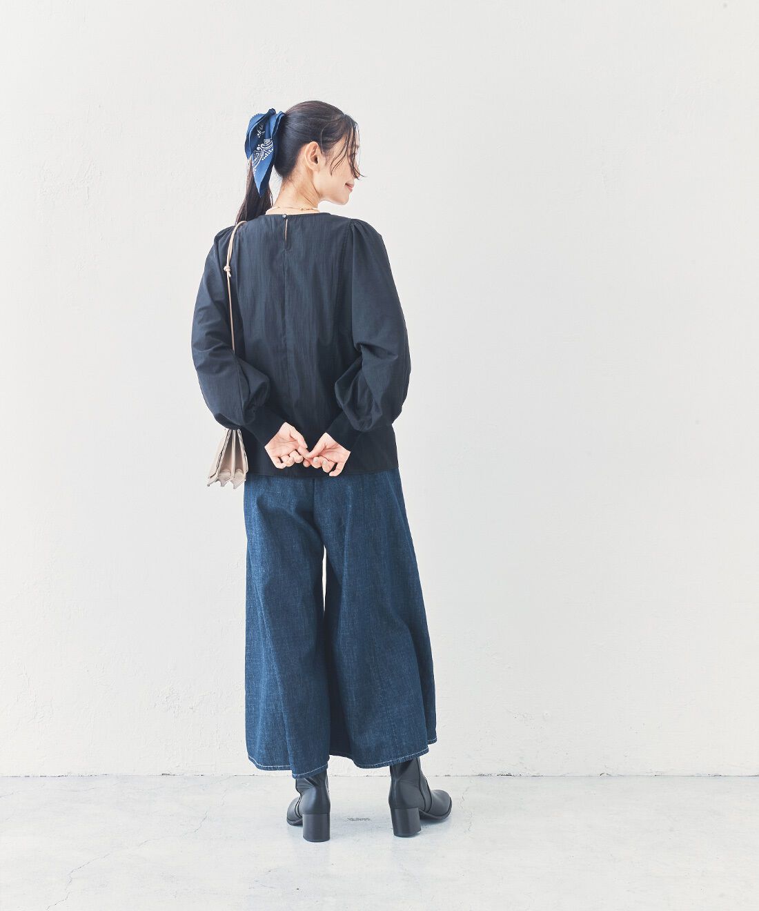 and myera［アンドマイラ］|and myera ボリュームスリーブトップスの会