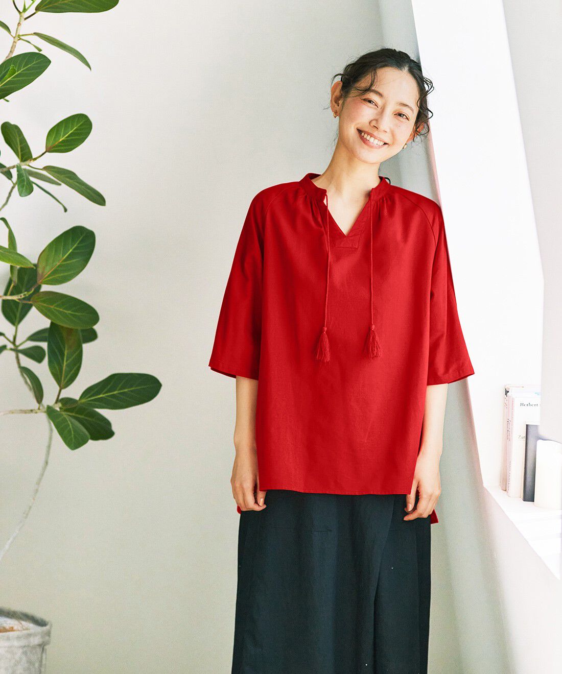 and myera［アンドマイラ］|レーヨンナイロン 巻きスカート風 キュロパン ブラックのコーディネート