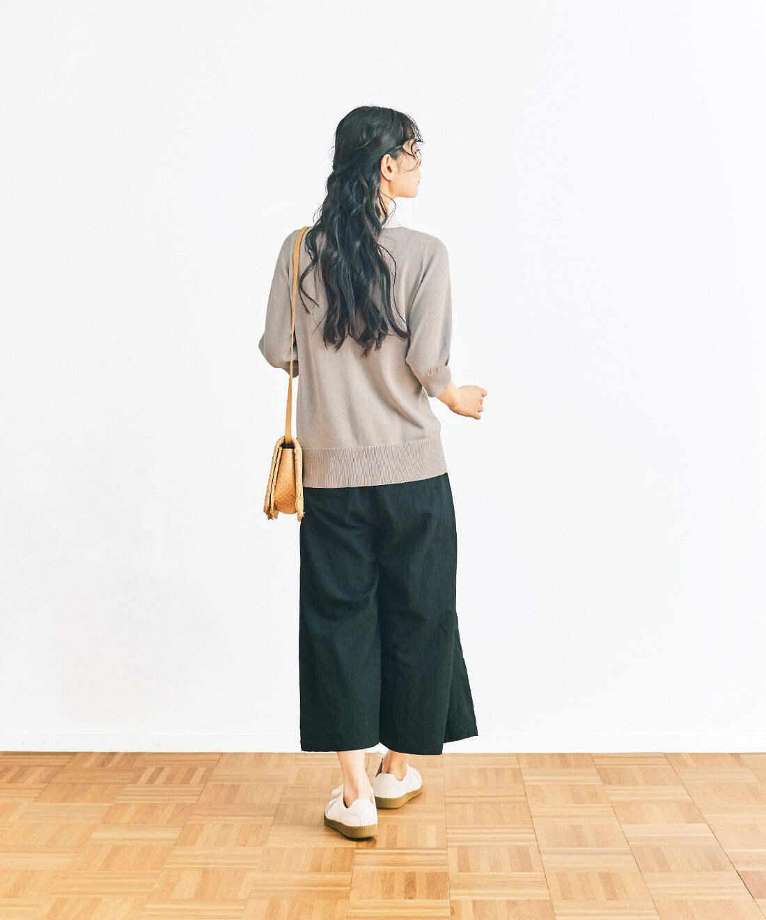 and myera［アンドマイラ］|and myera 巻き風キュロパン〈黒〉