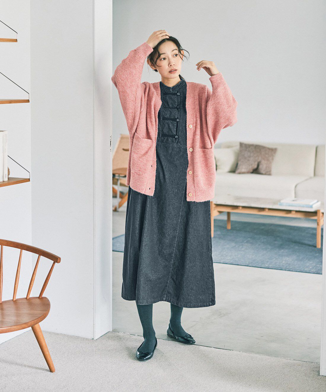 and myera［アンドマイラ］|ピンク色 ドルマンスリーブ カーディガン ピンクのコーディネート