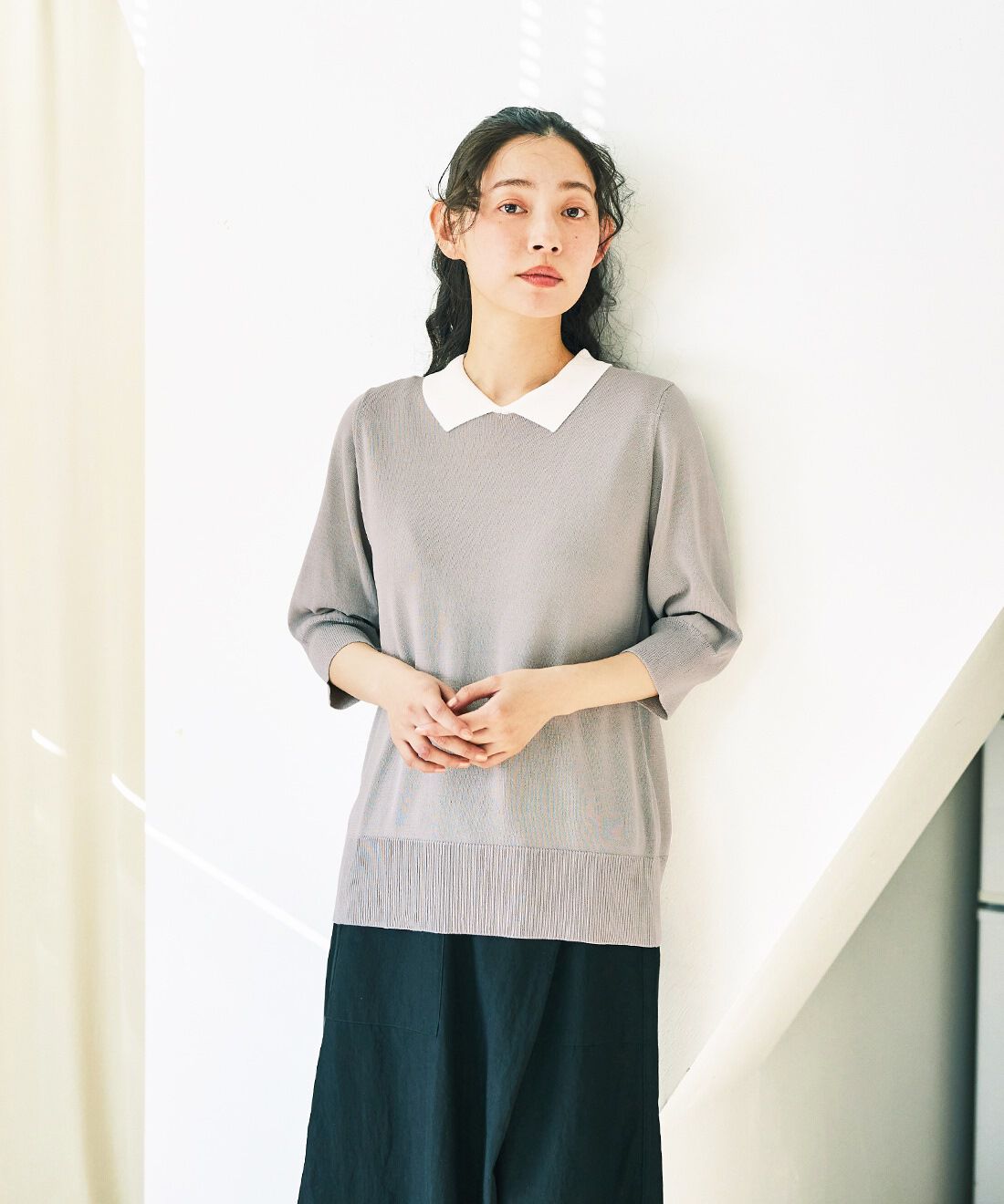 and myera［アンドマイラ］|レーヨンナイロン 巻きスカート風 キュロパン ブラックのコーディネート