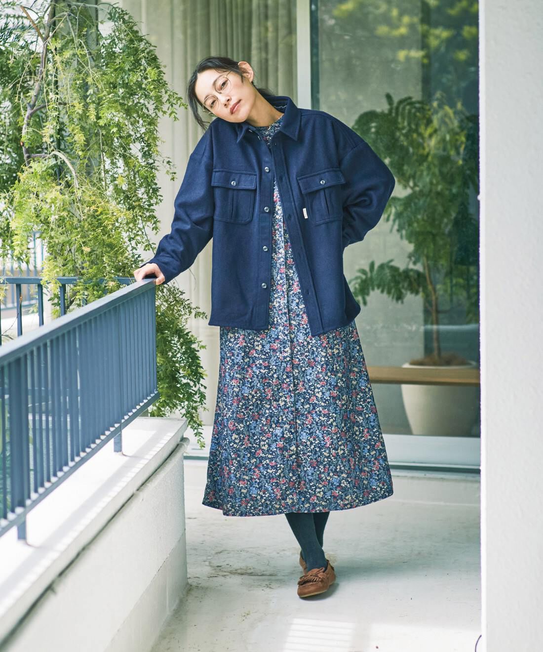 and myera［アンドマイラ］|オーバーサイズ ジャケット シャツ ネイビーのコーディネート