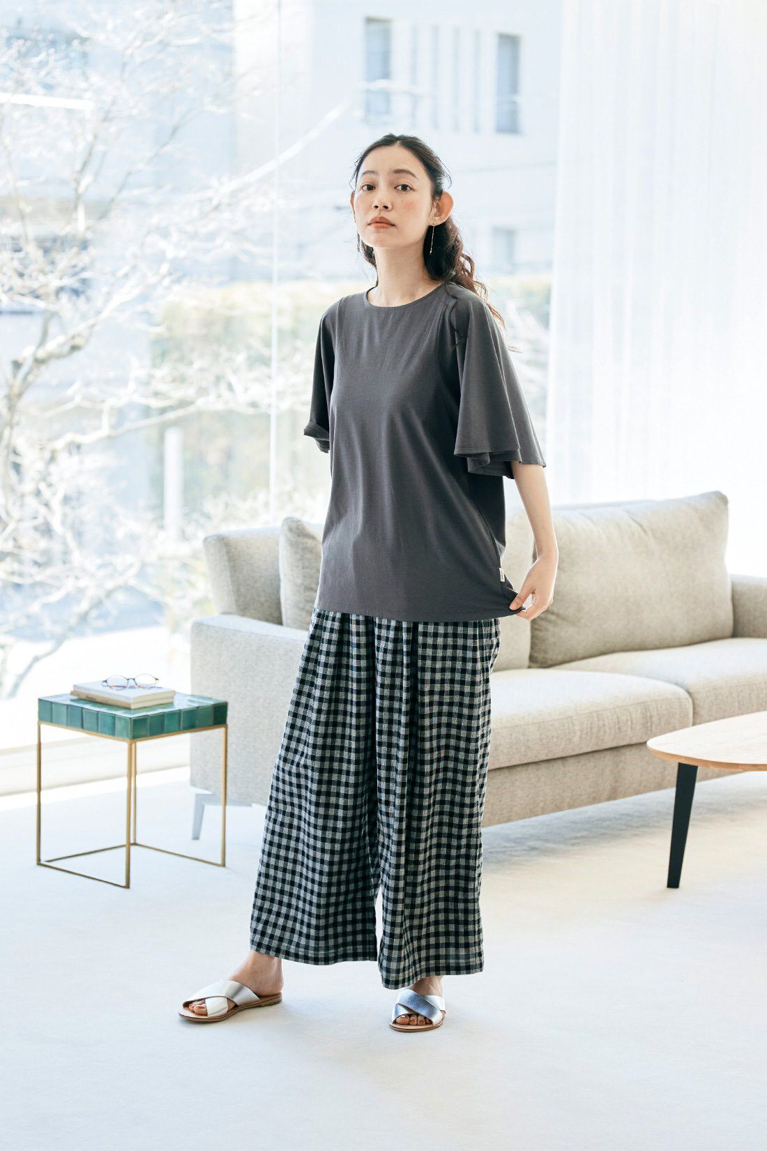 and myera［アンドマイラ］|and myera フレア袖のTシャツの会