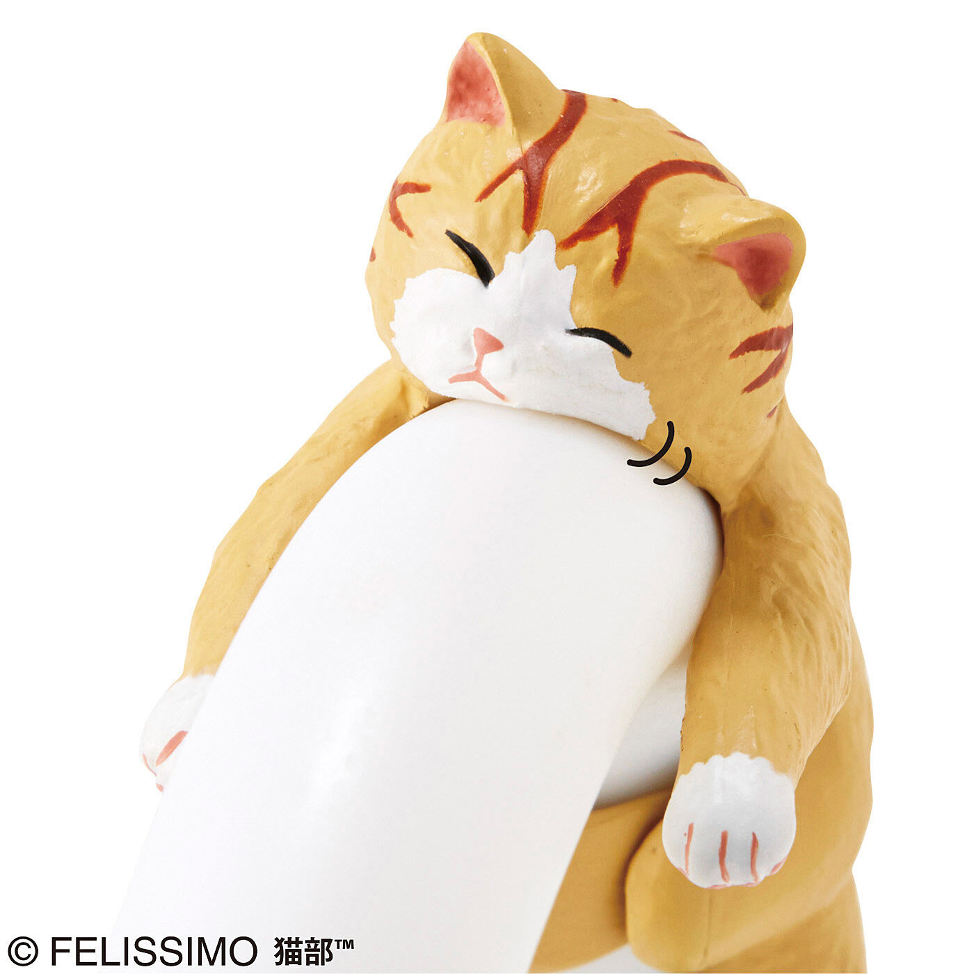 猫部|そこで寝ちゃうの？ だら～ん猫の傘タグの会|フニッと押し上がったマズルも注目ポイント。