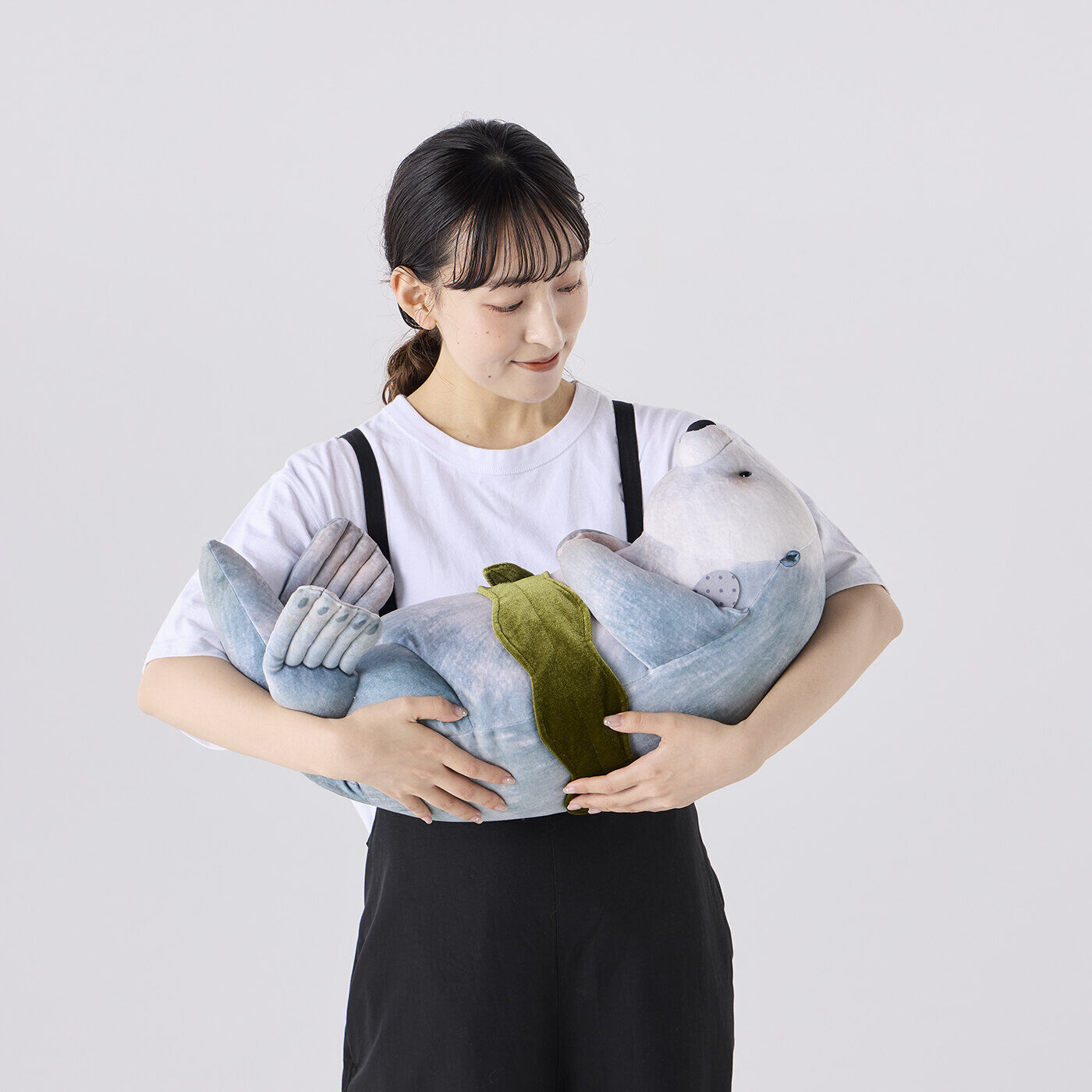 YOU＋MORE！［ユーモア］|YOU＋MORE!　ほっぺに手がぴとっ！ 抱っこラッコ