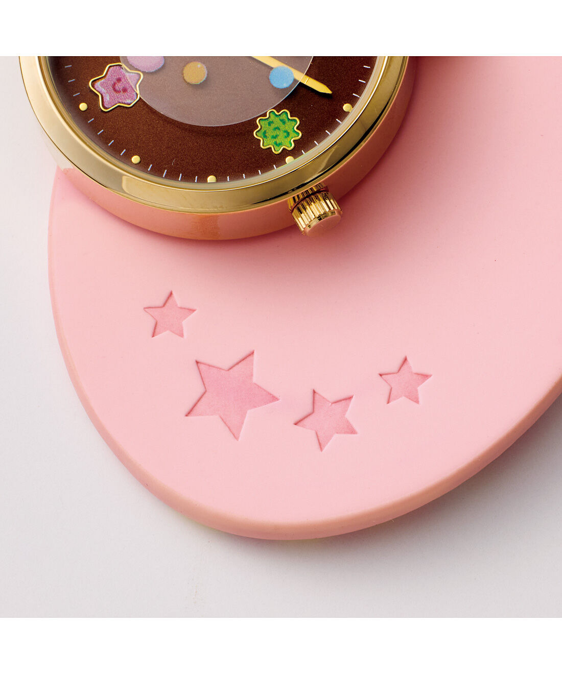 YOU+MORE!|YOU＋MORE!　1秒ごとにカラーミンツが回る　ツインクルのチャームウォッチ〈夢見ごこちのブルー〉|ツインクルとおそろいの星をこっそり型押し ※写真は〈天の川ピンク〉です。