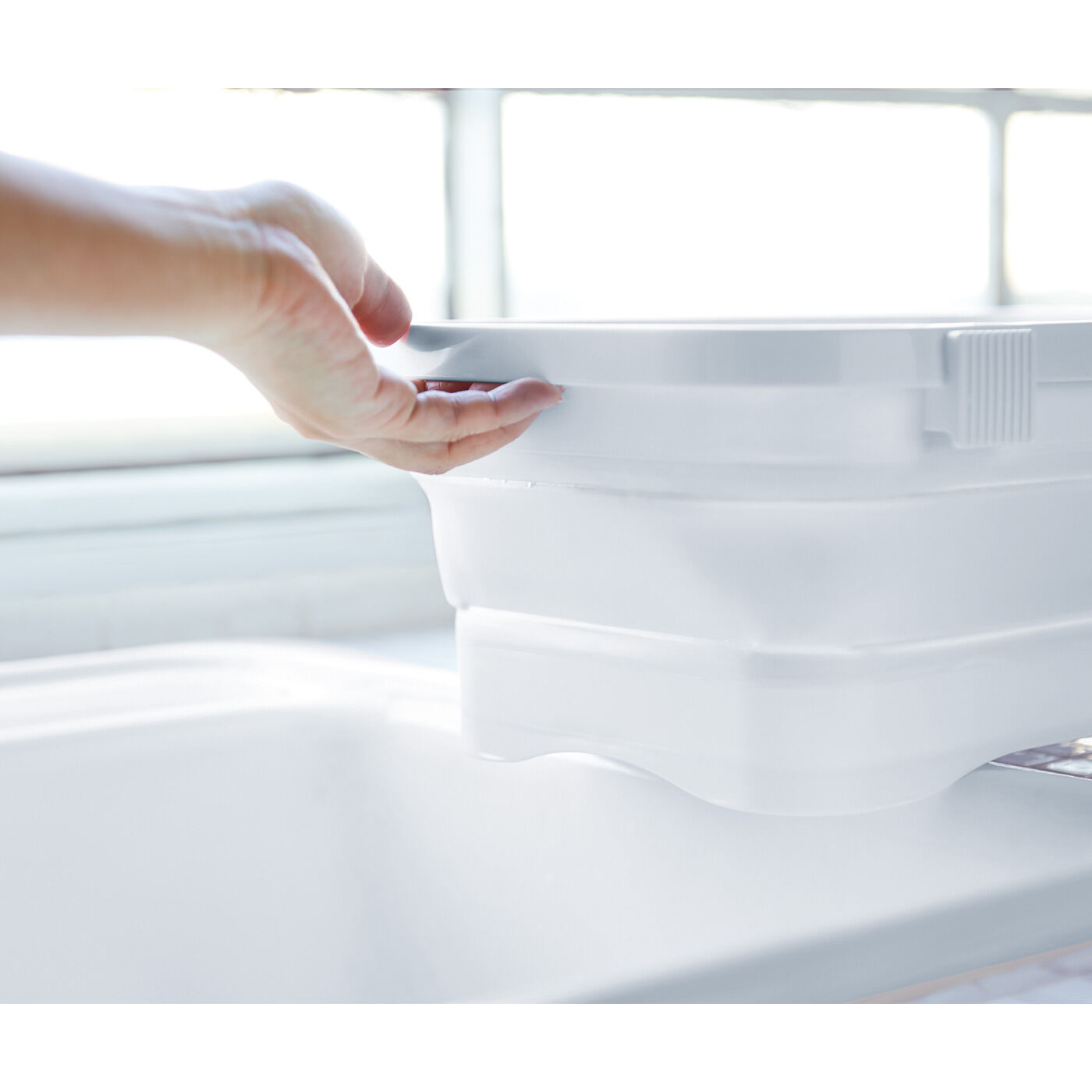 FELISSIMO PARTNERS|折りたたんでコンパクトに収納できるキッチンソフトタブ（６．６L）