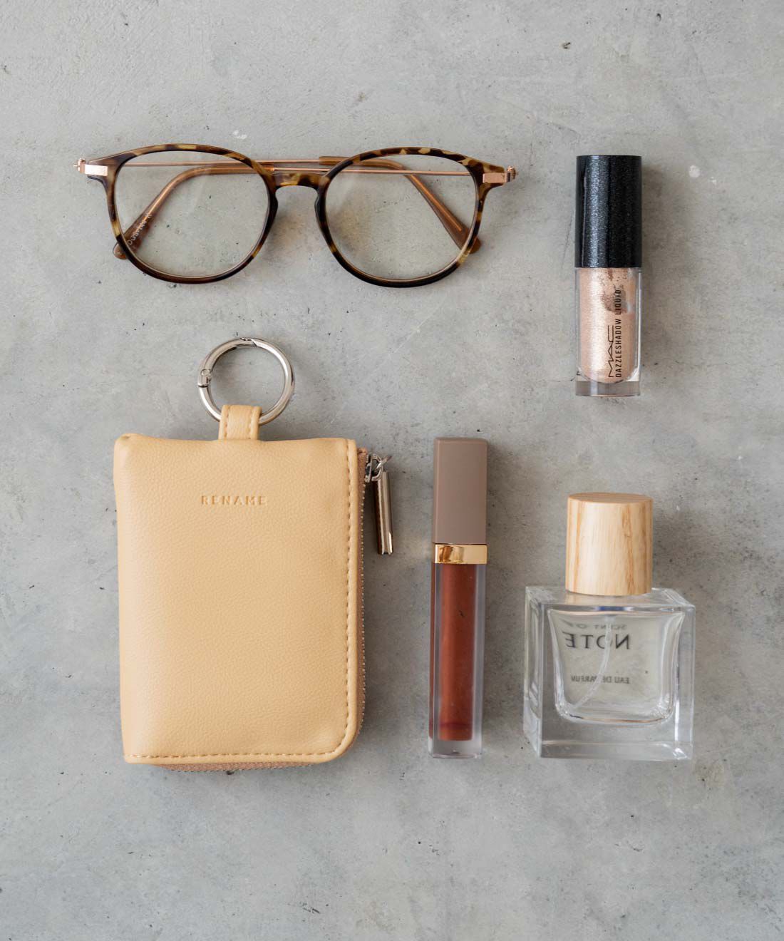 FELISSIMO PARTNERS|Ｒｅｎａｍｅ　カラビナ付きで便利なマルチコインケース