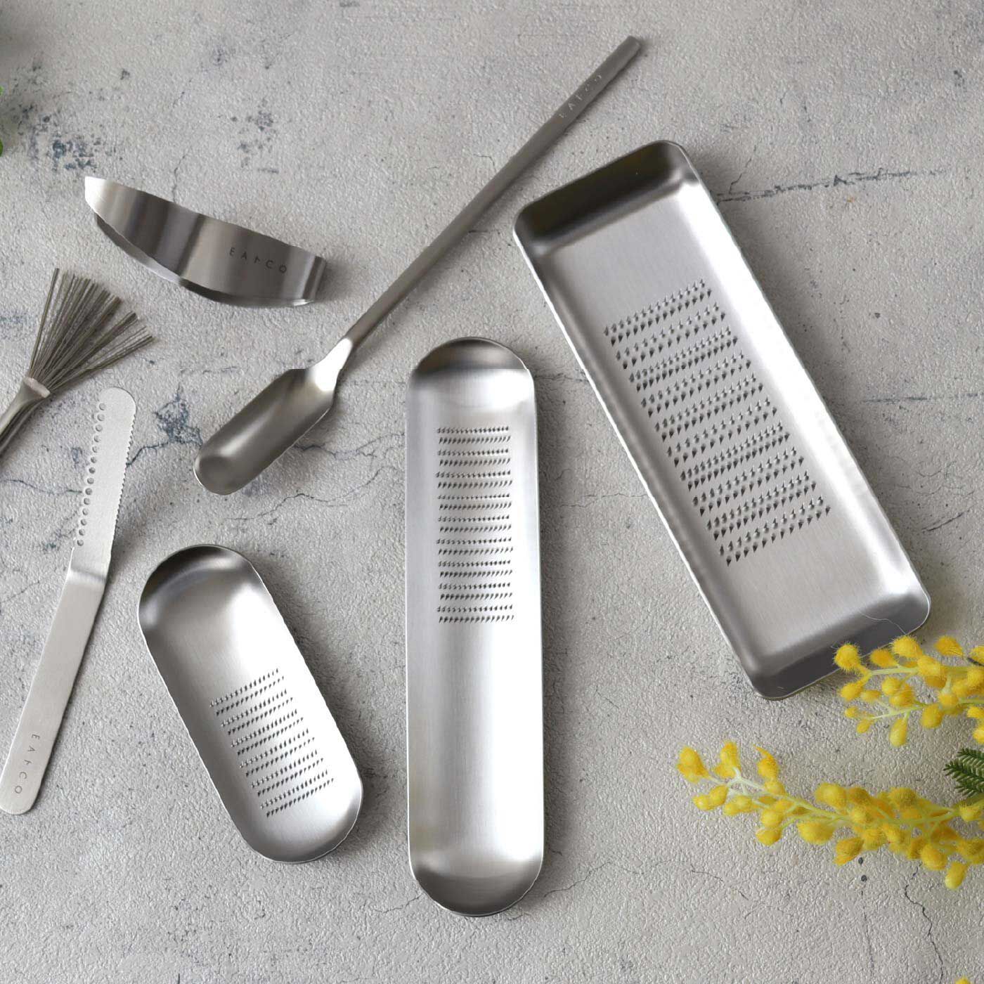 FELISSIMO PARTNERS|目詰まりなく綺麗に取れるブラシ　ＥＡトＣＯ　Ｈａｋｅ〈イイトコ ハケ／おろし金ブラシ〉