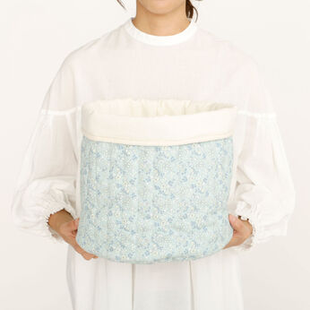 FELISSIMO PARTNERS | 小花柄の キルティング 収納ボックス 大