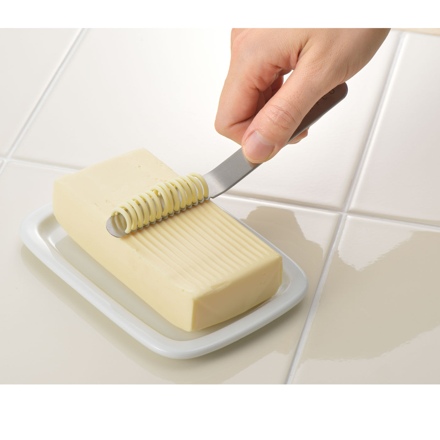 FELISSIMO PARTNERS|固いバターをふんわる塗れる　ＥＡトＣＯ　Ｎｕｌｕ〈イイトコ ヌル／バターナイフ〉