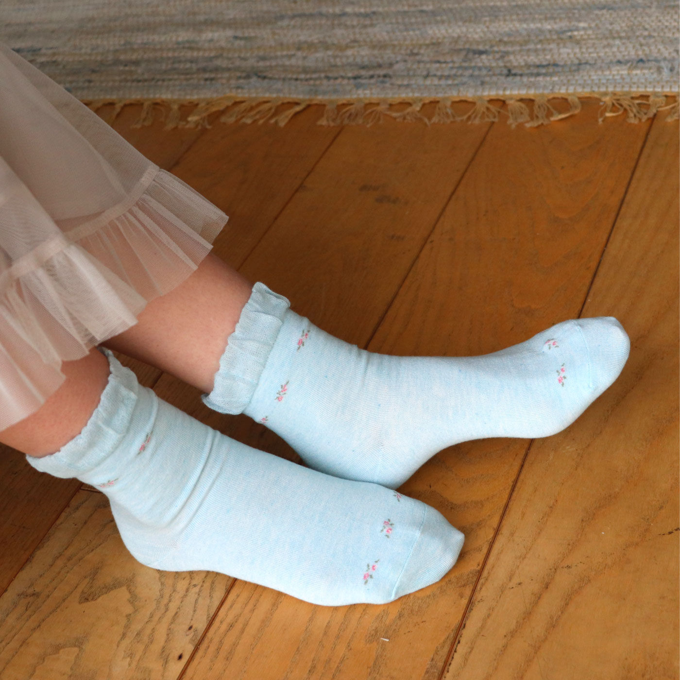 FELISSIMO PARTNERS|上品かわいいレーヨンシルクソックス ５色セット