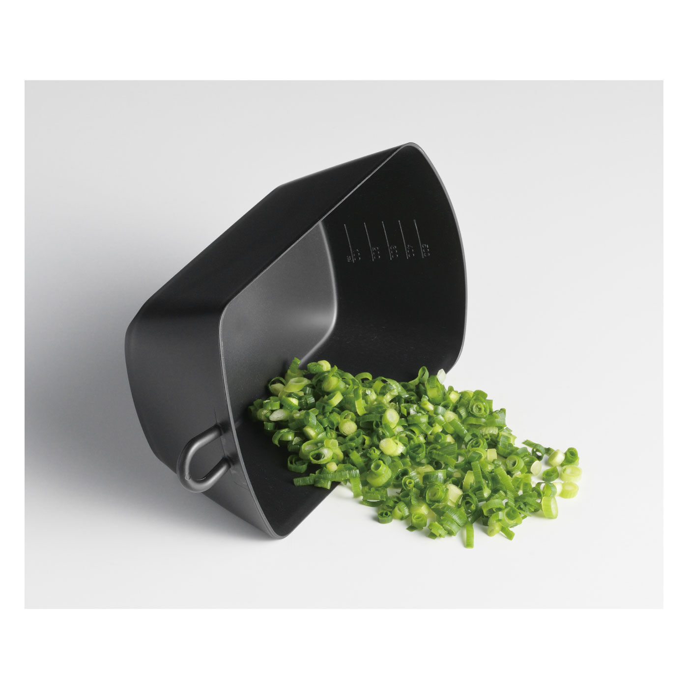 FELISSIMO PARTNERS|この形、画期的！角型チリトリザル＆ボウル