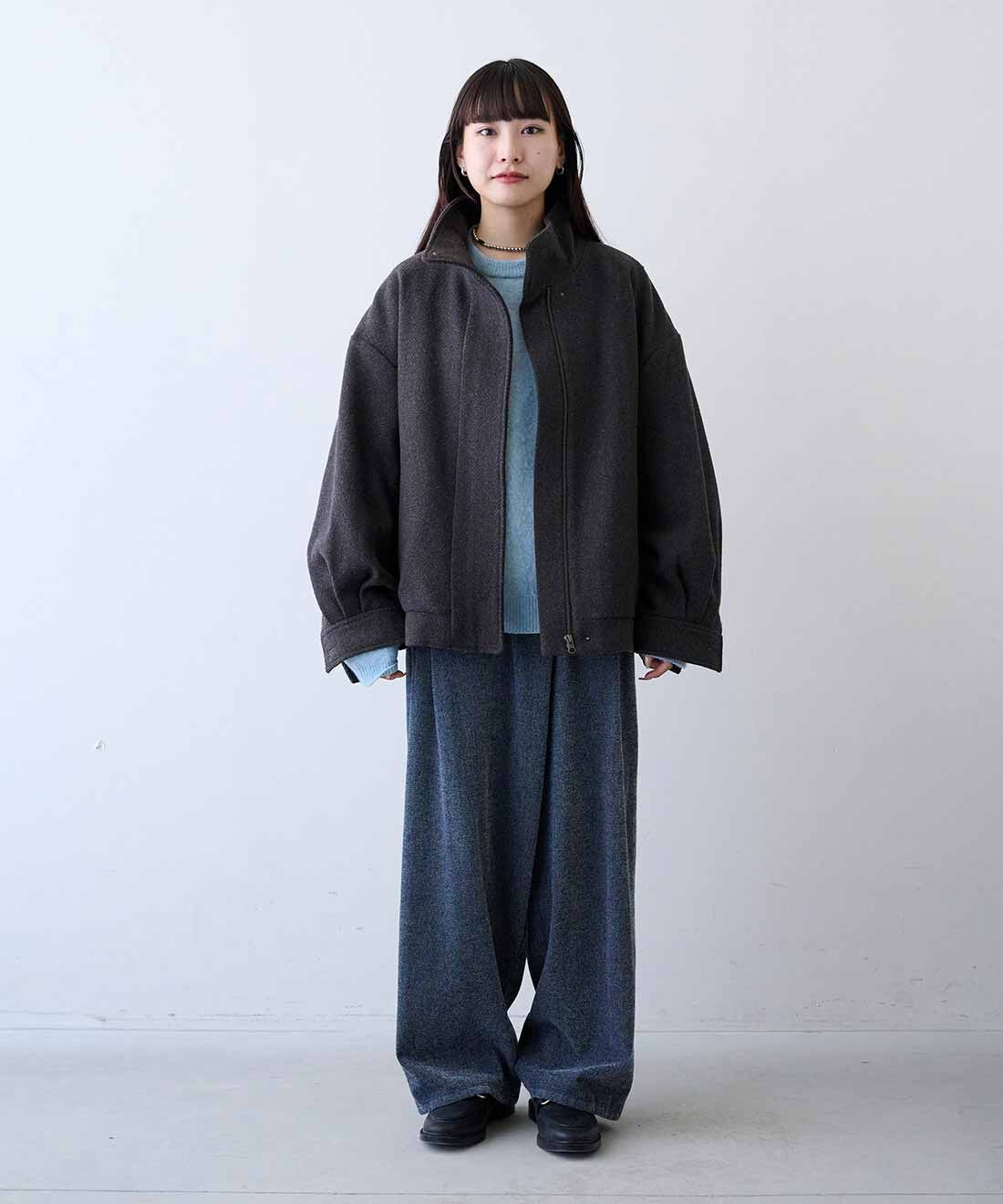 MEDE19F|ミックスへリンボン素材 オーバーサイズブルゾン〈ブラウンツィード〉とUNICOLART　アニマルモチーフニットトップスのコーディネート