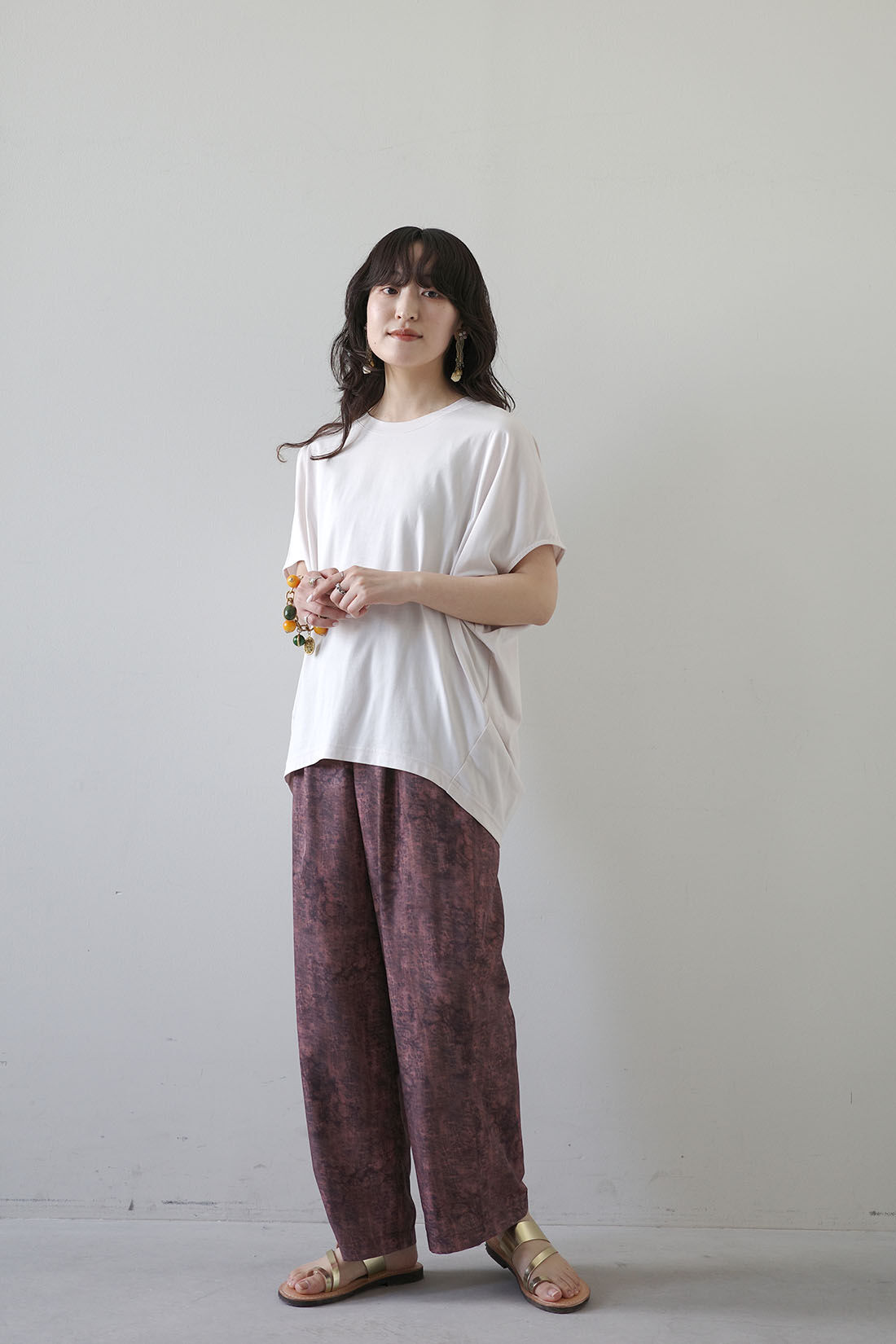 MEDE19F|接触冷感ドルマンスリーブ カットソートップスの会のコーディネート