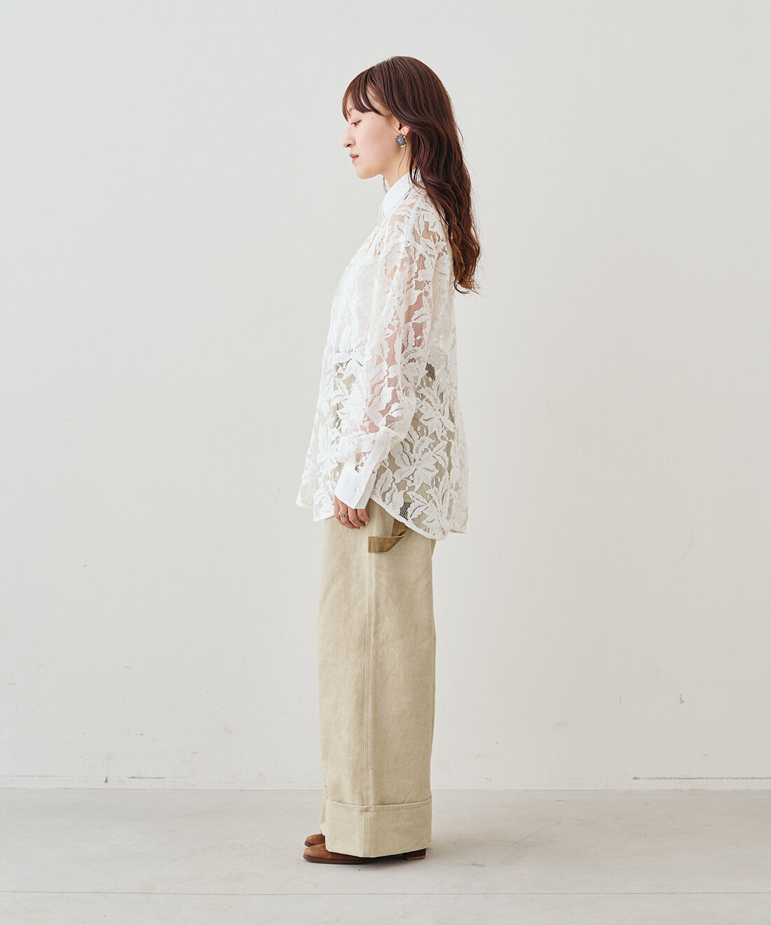 MEDE19F [メデ・ジュウキュウ]|MEDE19F　レースドレスシャツ|モデル身長：156cm　着用サイズ：M