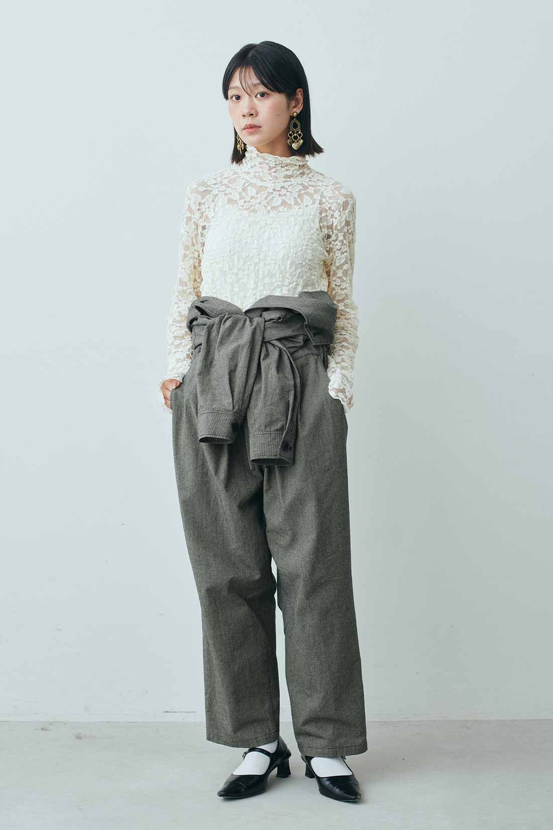 MEDE19F [メデ・ジュウキュウ]|MEDE19F　レースハイネックトップス|モデル身長：163cm　着用サイズ：M