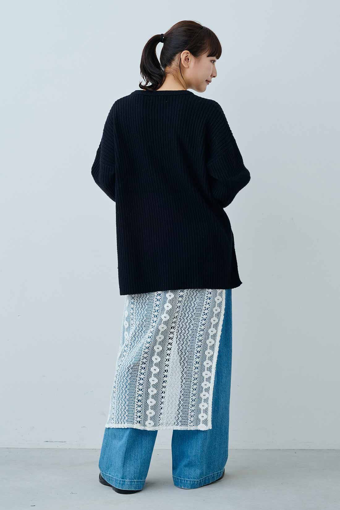 MEDE19F|MEDE19F　シャギーエルボーパッチ 柔らかニット〈ブラック〉|モデル身長：158cm　着用サイズ：M