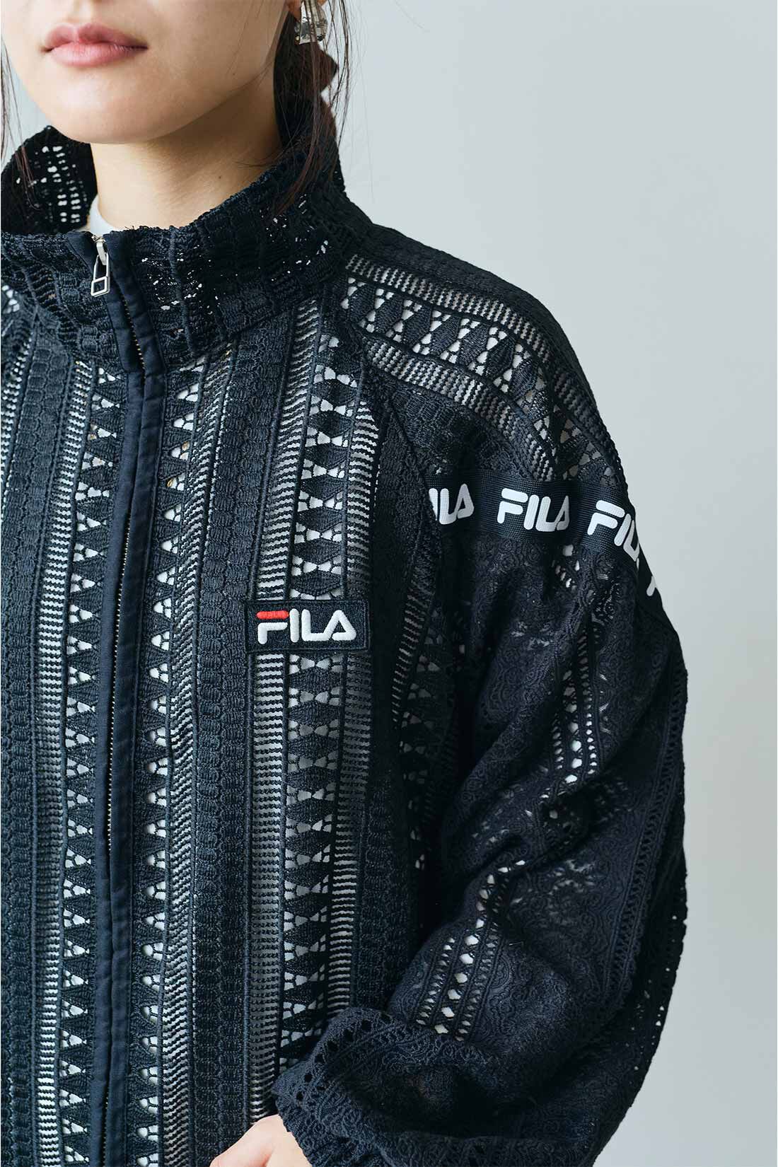 MEDE19F [メデ・ジュウキュウ]|MEDE19F　FILA for MEDE19F 大人も着られる レース素材のトラックブルゾン〈ブラック〉