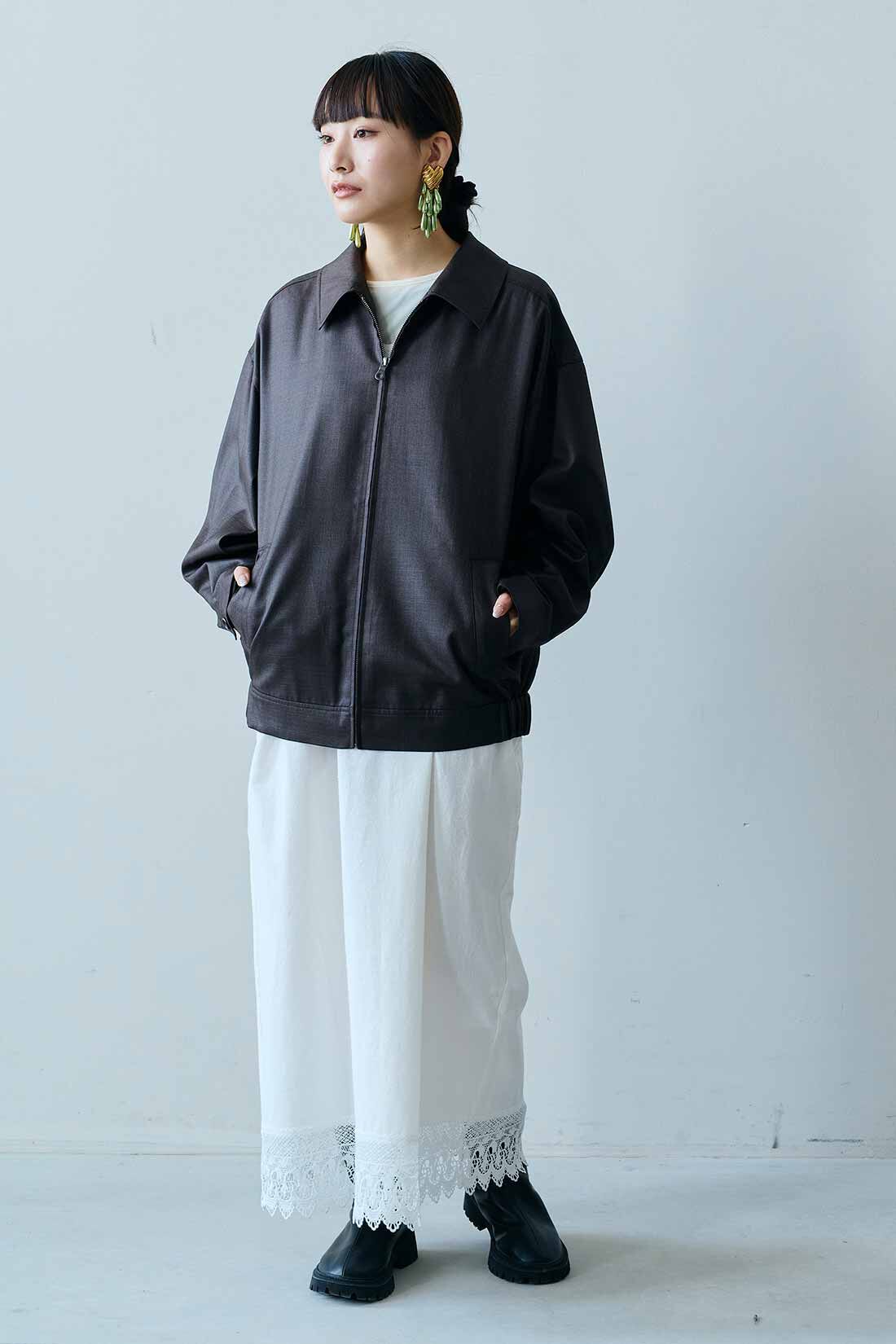 MEDE19F [メデ・ジュウキュウ]|MEDE19F　シャークスキンのオーバーサイズジップジャケット〈チャコールブラウン〉|モデル身長：158cm　着用サイズ：M